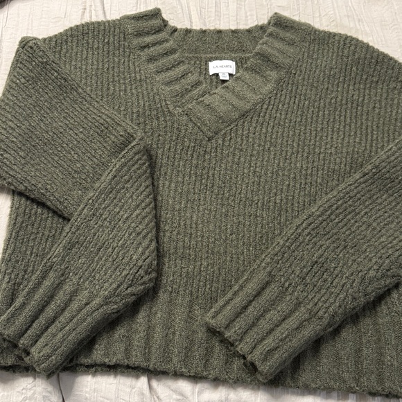 La Hearts Sage V-Neck Sweater - Picture 2 of 6